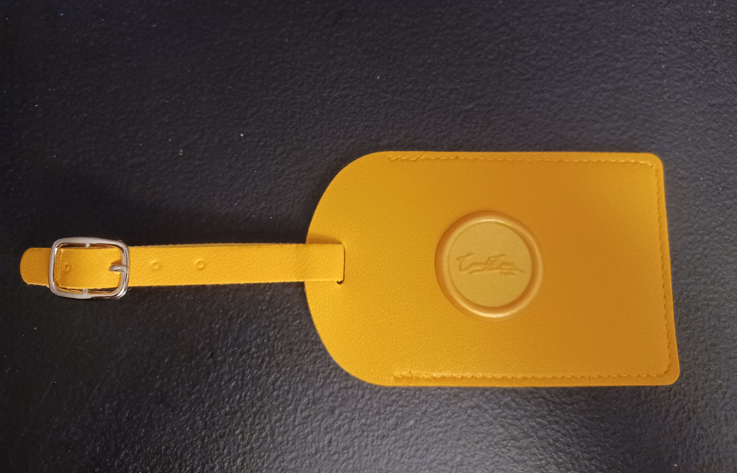 Luggage Tags (round top edge)